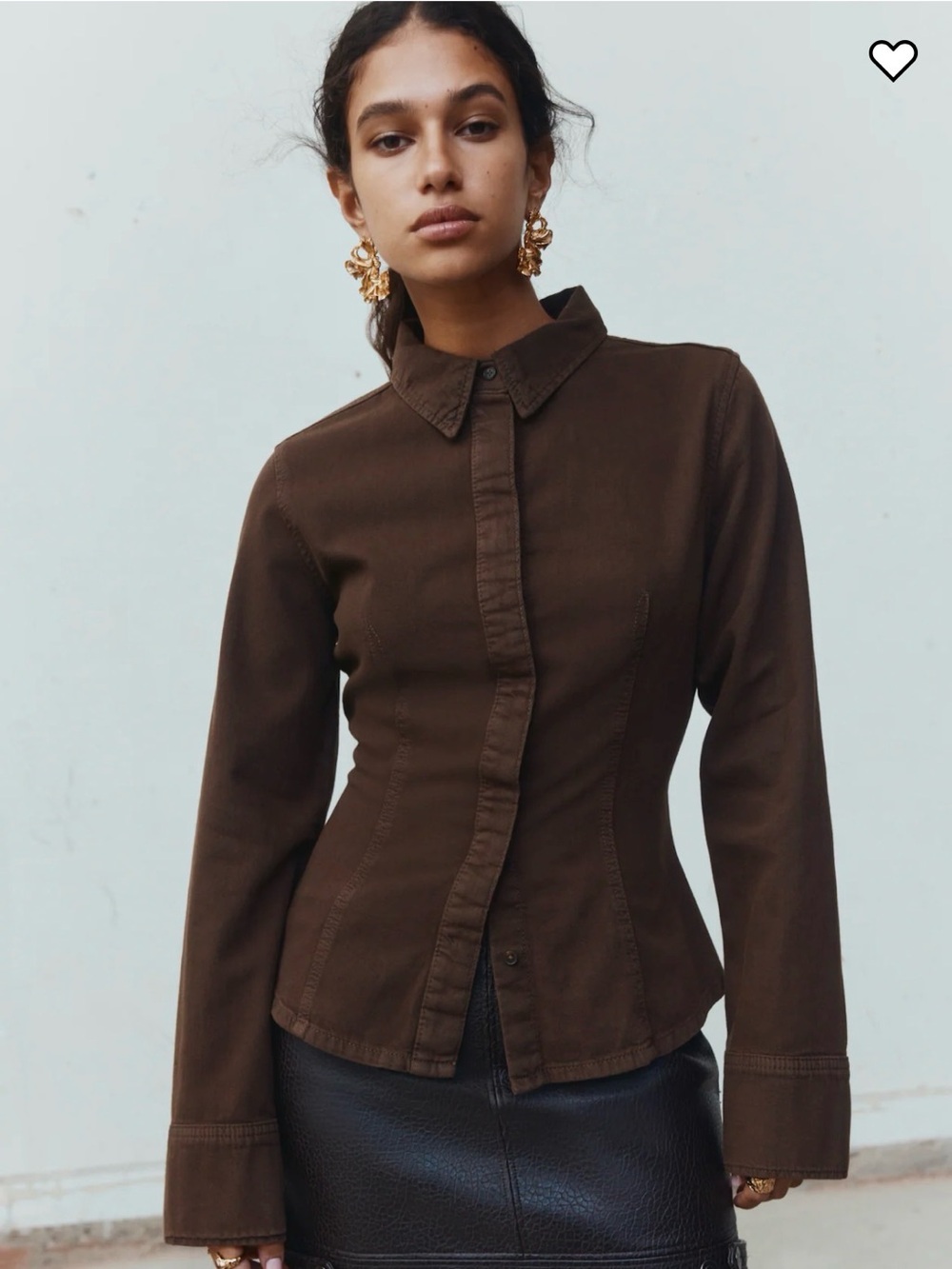 HM Divided Women's Dark Brown Button-Front Waist-Defining Shirt NWOT
